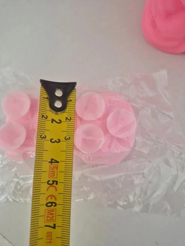 Molde de silicona rosa con diseño de flor de 10cm y soporte de teléfono con ventosa – photo 10